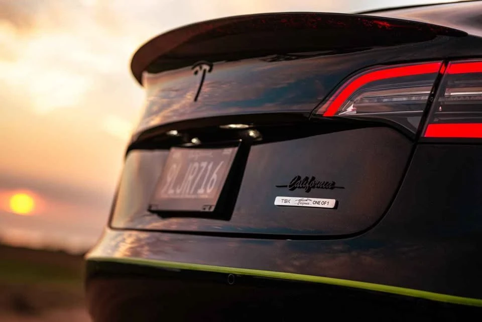 2020 Tesla Model 3 Performance - Image 6 of 19