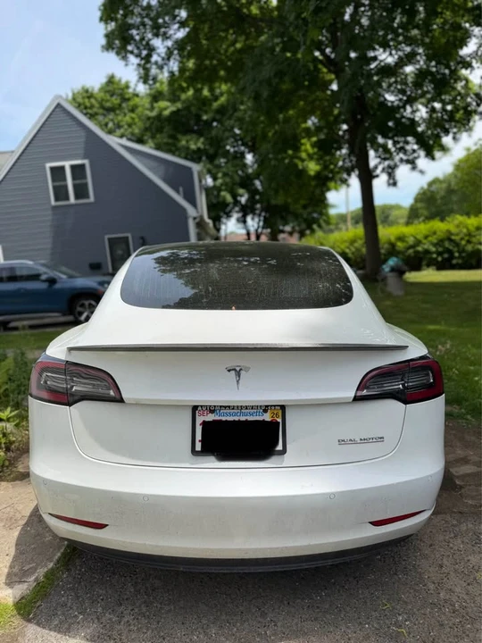 2020 Tesla Model 3 Performance - Image 4 of 9