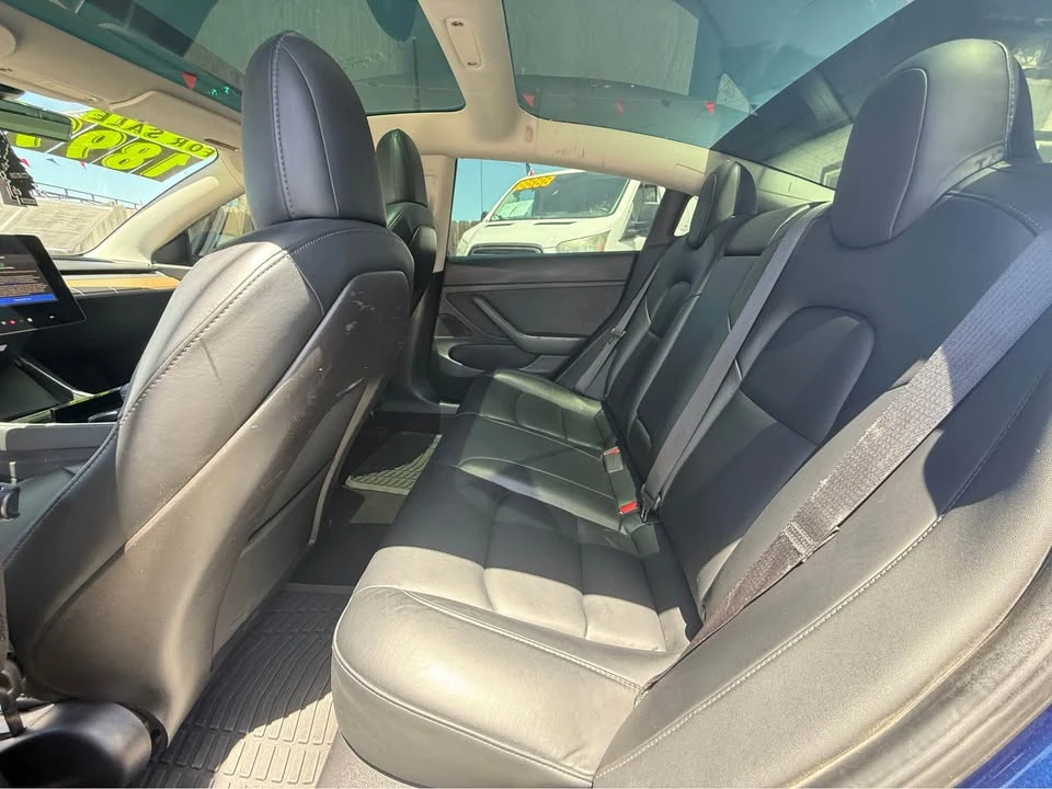 2020 Tesla Model 3 Performance - Image 10 of 13