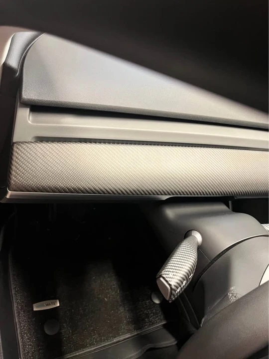 2020 Tesla Model 3 Performance - Image 2 of 8