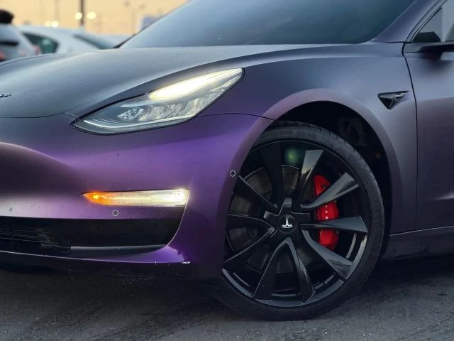 2020 Tesla Model 3 Performance - Image 2 of 21