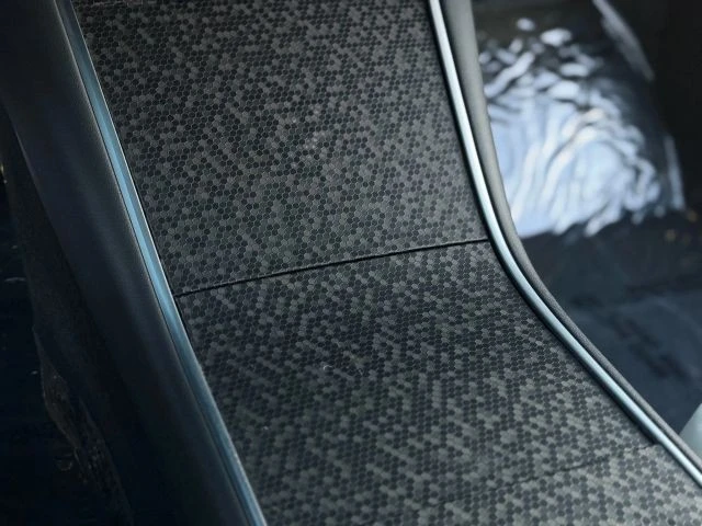 2020 Tesla Model 3 Performance - Image 19 of 21