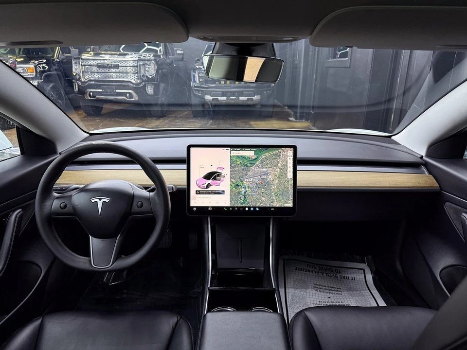 2020 Tesla Model 3 - Image 21 of 21