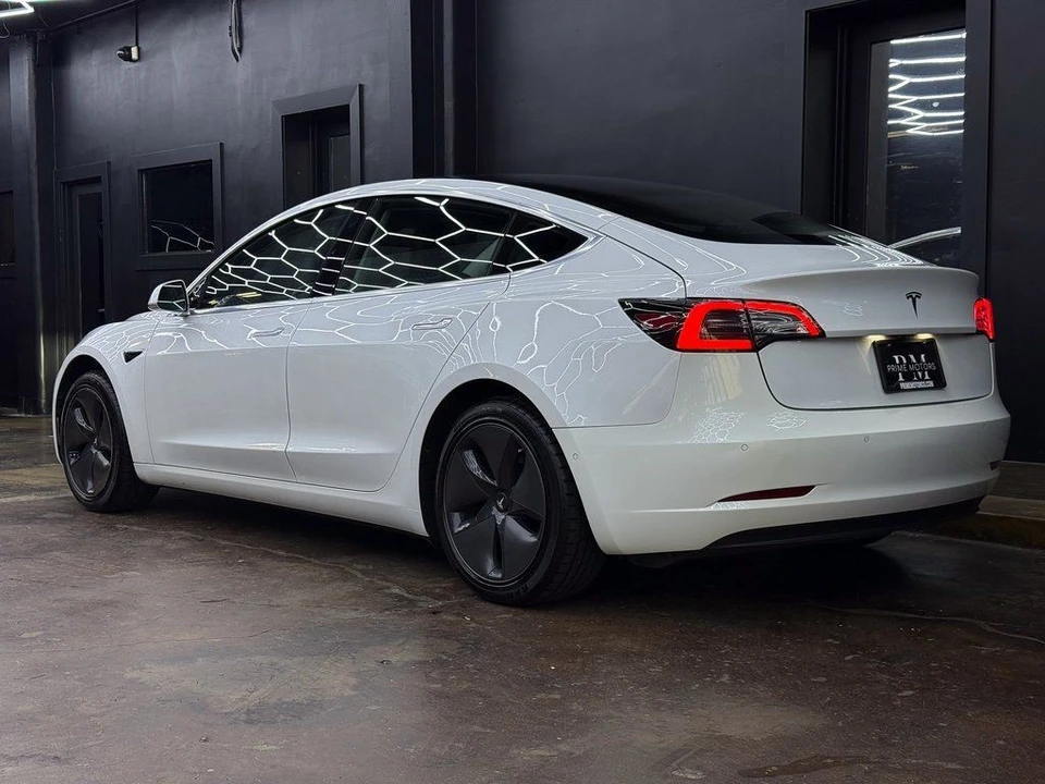 2020 Tesla Model 3 - Image 7 of 21