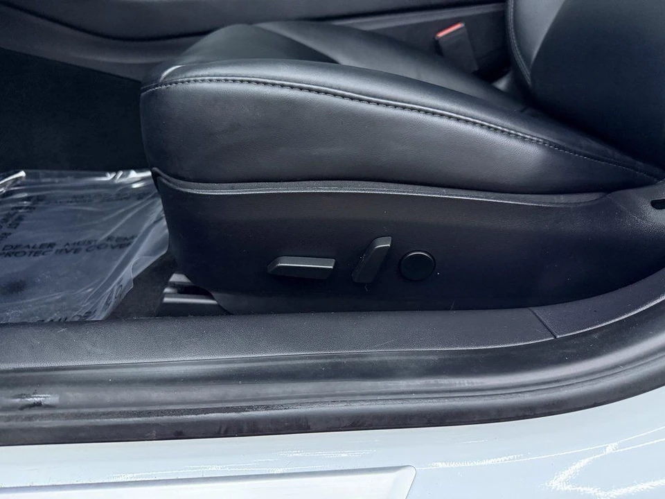 2020 Tesla Model 3 - Image 17 of 21