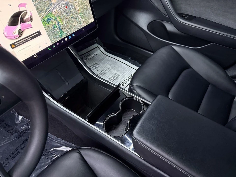 2020 Tesla Model 3 - Image 14 of 21