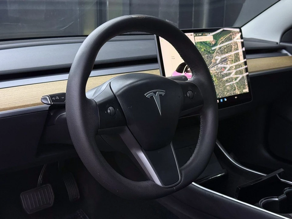 2020 Tesla Model 3 - Image 15 of 21