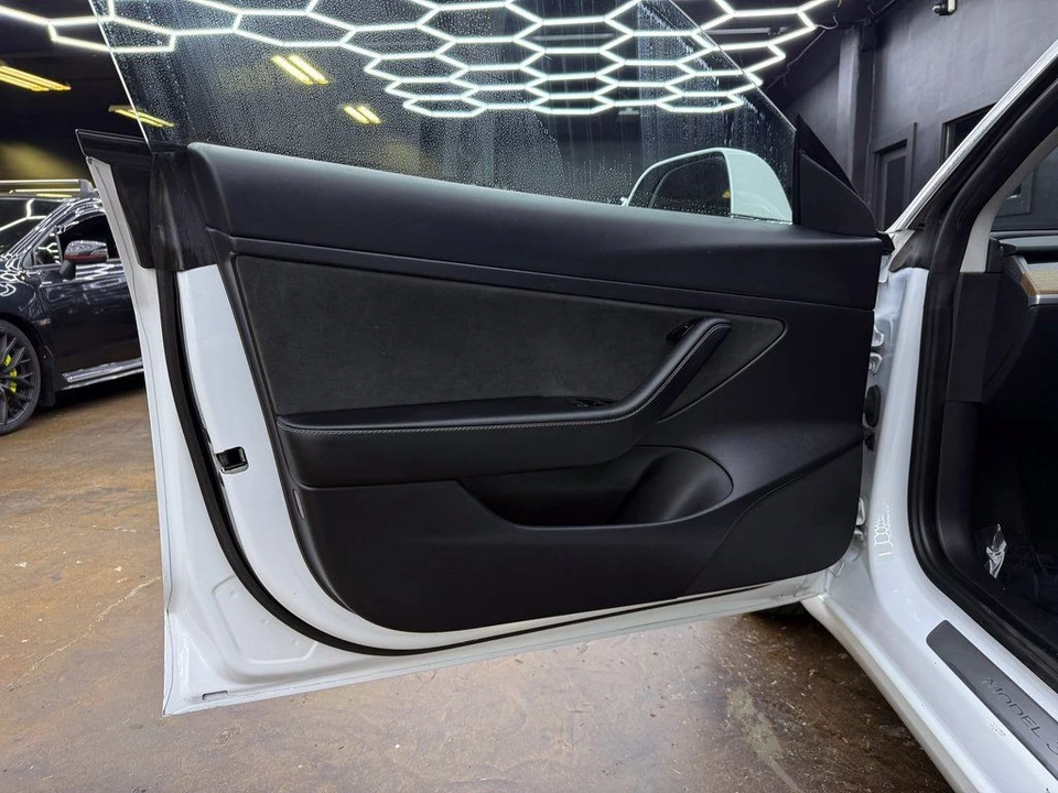 2020 Tesla Model 3 - Image 12 of 21