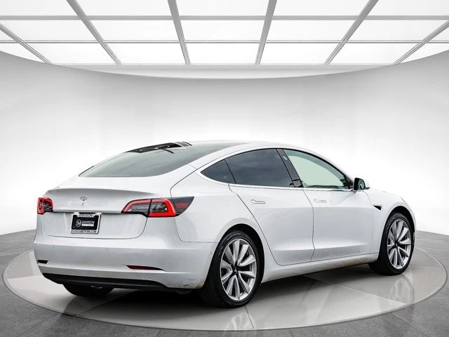 2020 Tesla Model 3 - Image 4 of 12