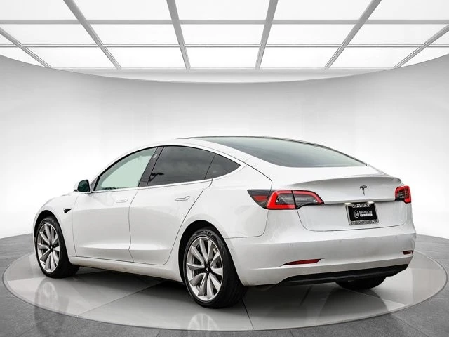 2020 Tesla Model 3 - Image 2 of 12