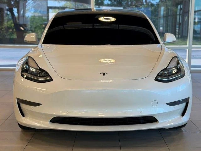 2020 Tesla Model 3 - Image 2 of 20
