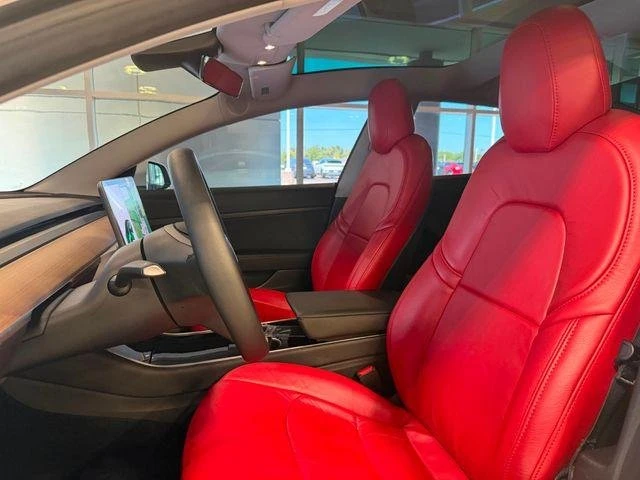 2020 Tesla Model 3 - Image 10 of 20