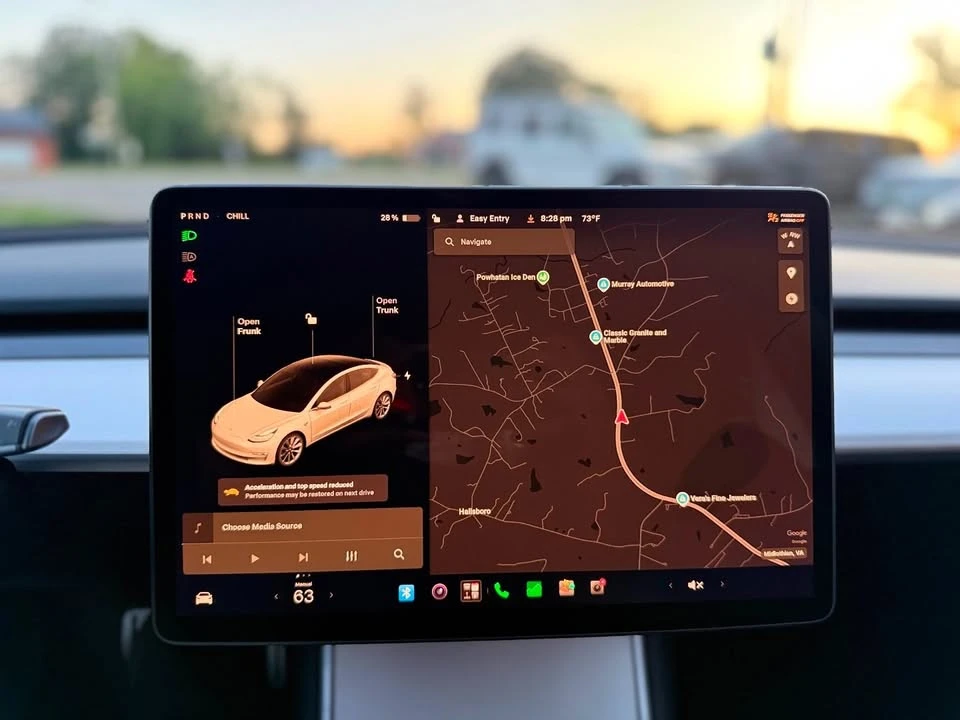 2020 Tesla Model 3 - Image 19 of 19