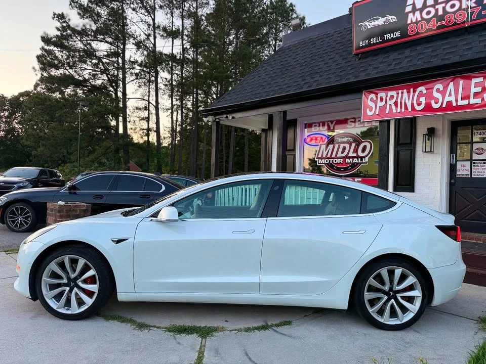 2020 Tesla Model 3 - Image 4 of 19