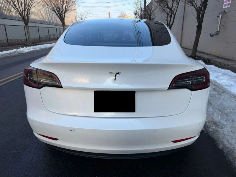 2020 Tesla Model 3 - Image 6 of 12