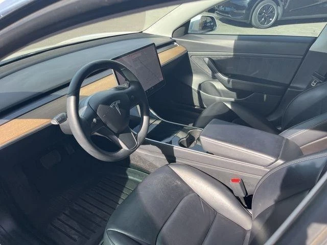 2020 Tesla Model 3 - Image 10 of 21