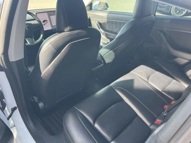 2020 Tesla Model 3 - Image 15 of 21