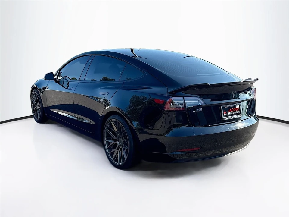 2020 Tesla Model 3 - Image 5 of 15