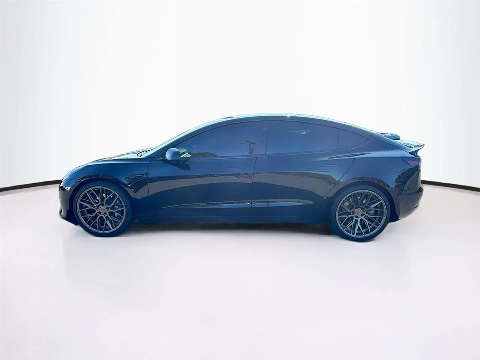 2020 Tesla Model 3 - Image 4 of 15