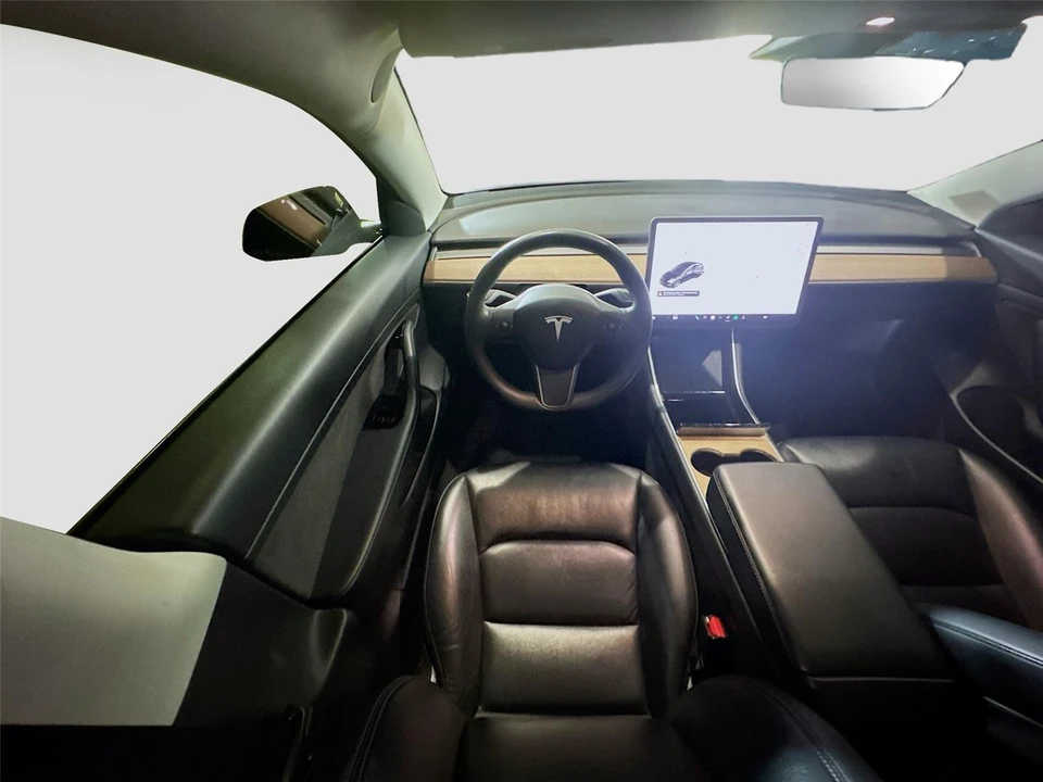 2020 Tesla Model 3 - Image 3 of 21