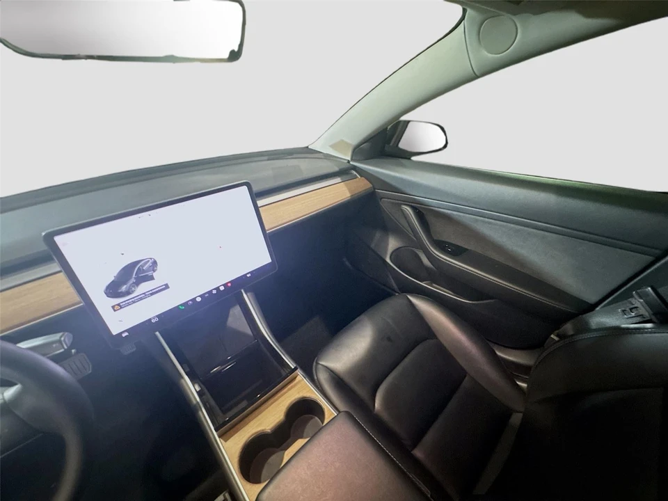 2020 Tesla Model 3 - Image 7 of 21