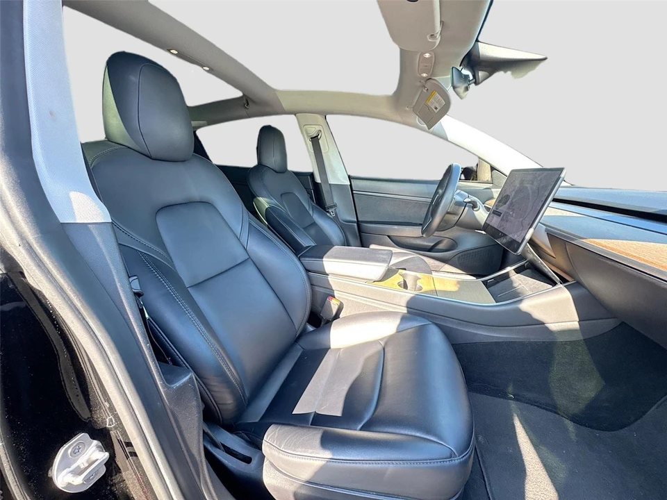 2020 Tesla Model 3 - Image 14 of 15
