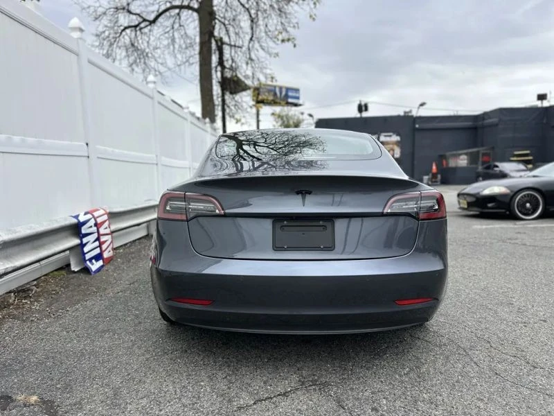 2020 Tesla Model 3 - Image 6 of 12