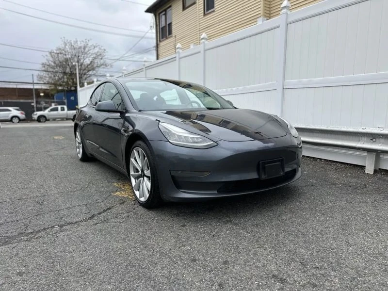 2020 Tesla Model 3 - Image 3 of 12