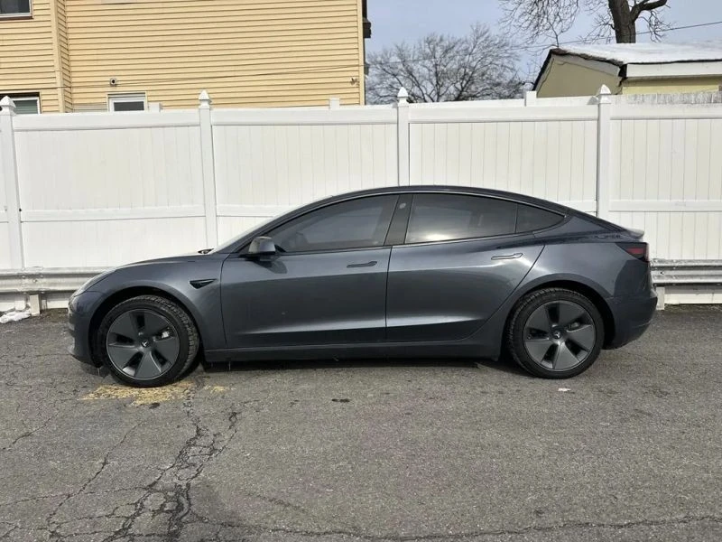 2020 Tesla Model 3 - Image 4 of 12