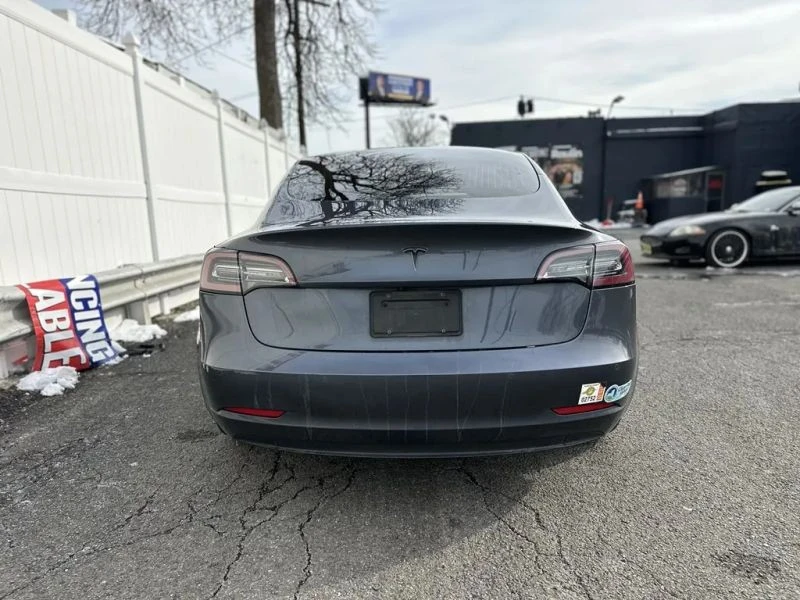 2020 Tesla Model 3 - Image 6 of 12