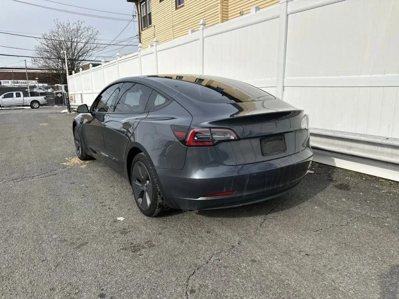2020 Tesla Model 3 - Image 5 of 12