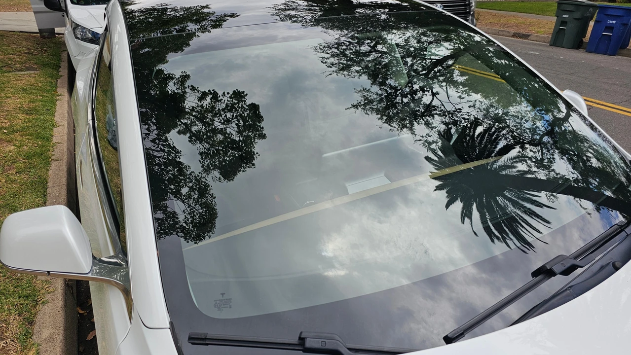 2020 Tesla Model 3 - Image 28 of 31