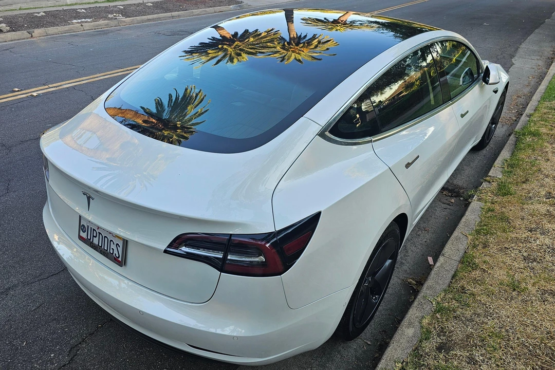 2020 Tesla Model 3 - Image 4 of 31