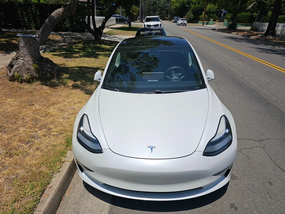 2020 Tesla Model 3 - Image 7 of 31
