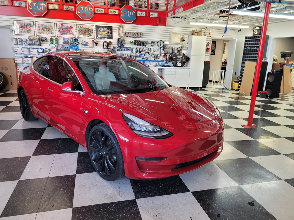 2020 Tesla Model 3 - Image 30 of 31