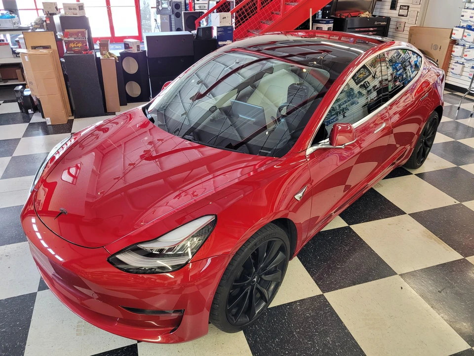 2020 Tesla Model 3 - Image 11 of 31