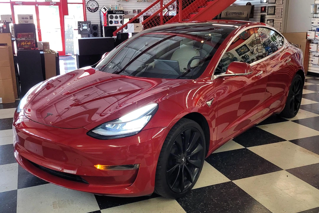 2020 Tesla Model 3 - Image 12 of 31