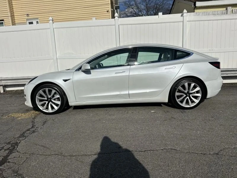 2020 Tesla Model 3 - Image 4 of 12
