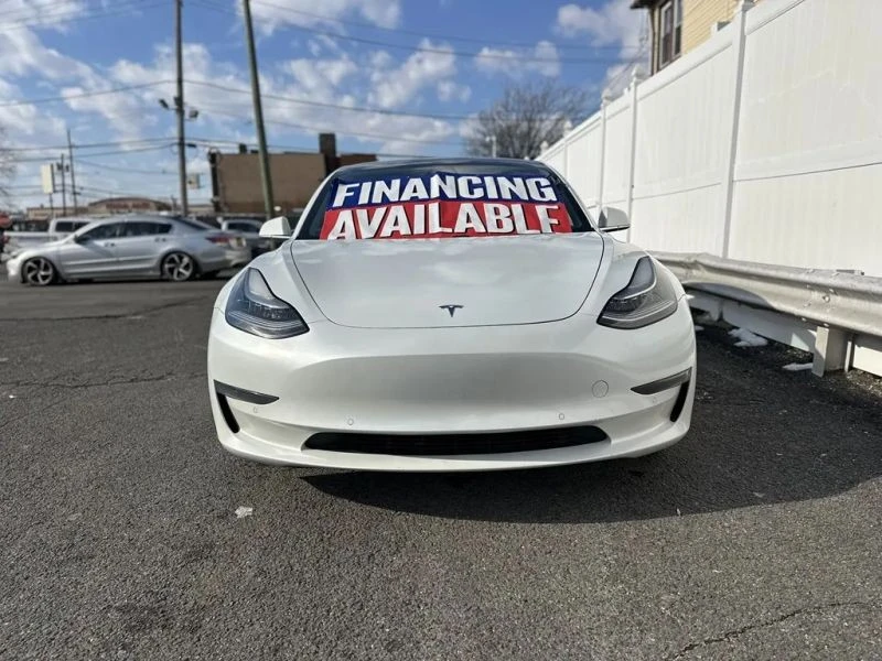 2020 Tesla Model 3 - Image 2 of 12