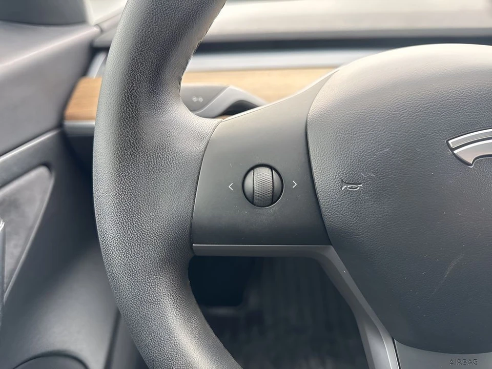 2020 Tesla Model 3 - Image 16 of 21