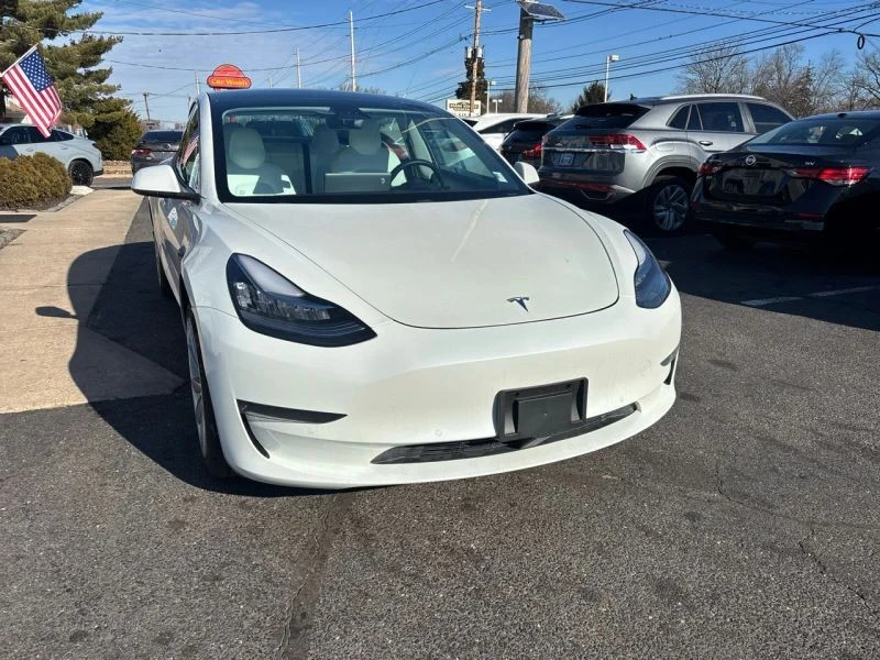 2020 Tesla Model 3 - Image 9 of 12