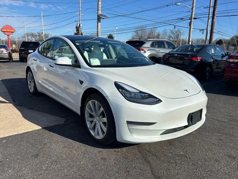 2020 Tesla Model 3 - Image 8 of 12
