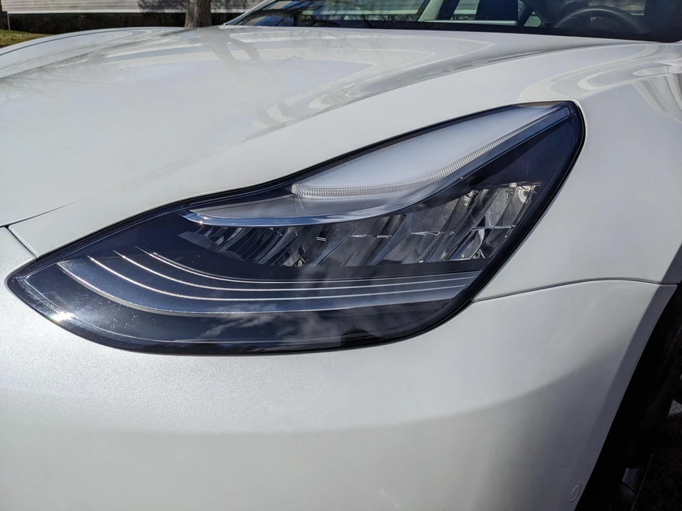 2020 Tesla Model 3 - Image 19 of 31