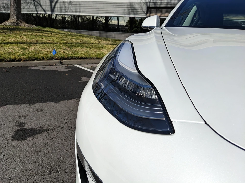 2020 Tesla Model 3 - Image 13 of 31