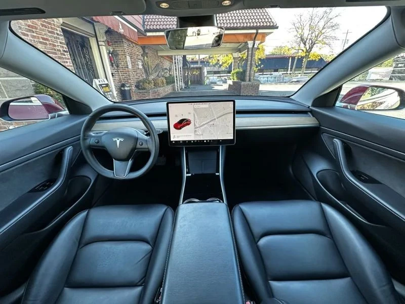 2020 Tesla Model 3 - Image 10 of 12