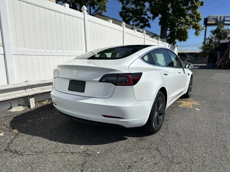 2020 Tesla Model 3 - Image 7 of 12