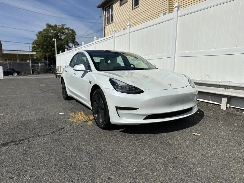 2020 Tesla Model 3 - Image 3 of 12