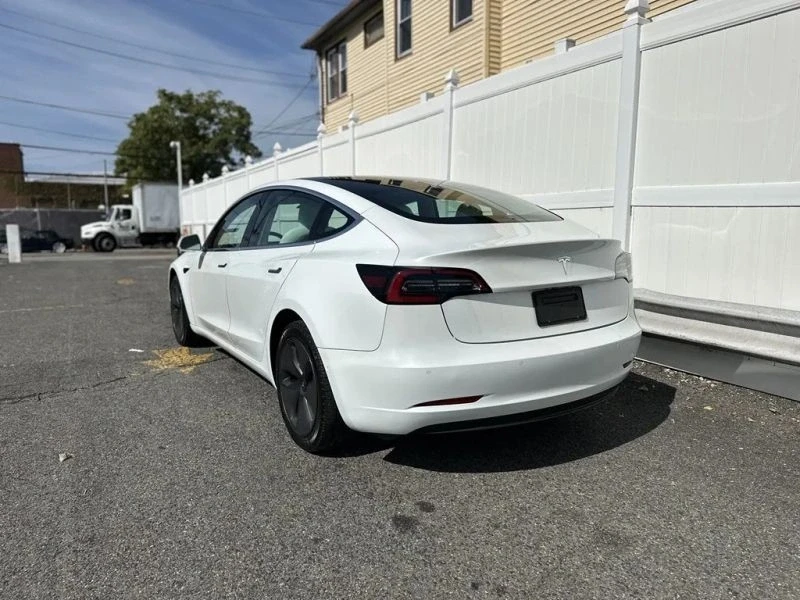 2020 Tesla Model 3 - Image 5 of 12
