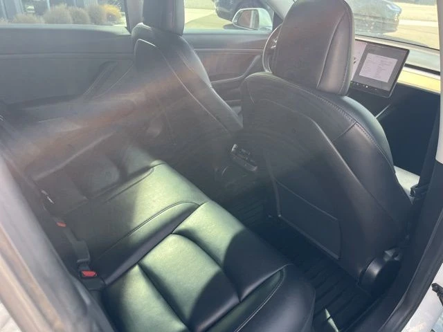 2020 Tesla Model 3 - Image 19 of 21