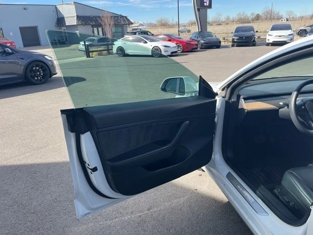 2020 Tesla Model 3 - Image 9 of 21